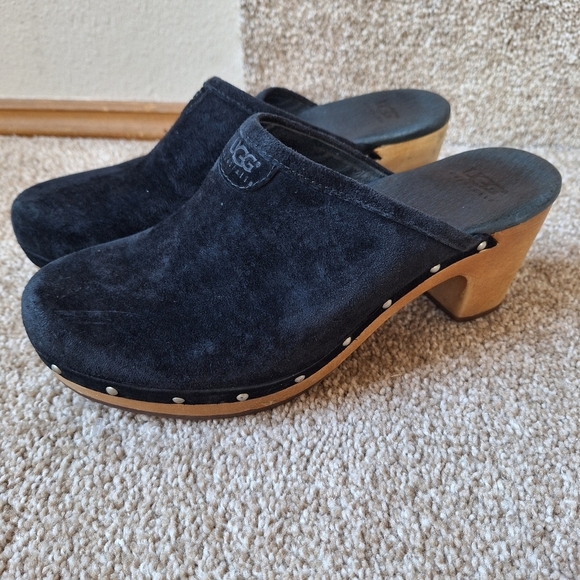 UGG Black Suede/Wood Clogs bohemian Sherpa lined winter cabin chic Womens Size 7 - Picture 1 of 9
